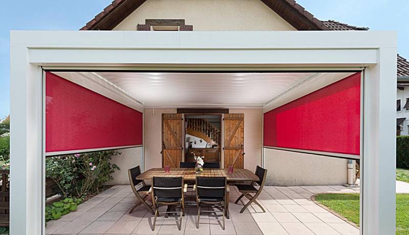 Pergola bioclimatique CARAT sur Marguerittes près de Nîmes